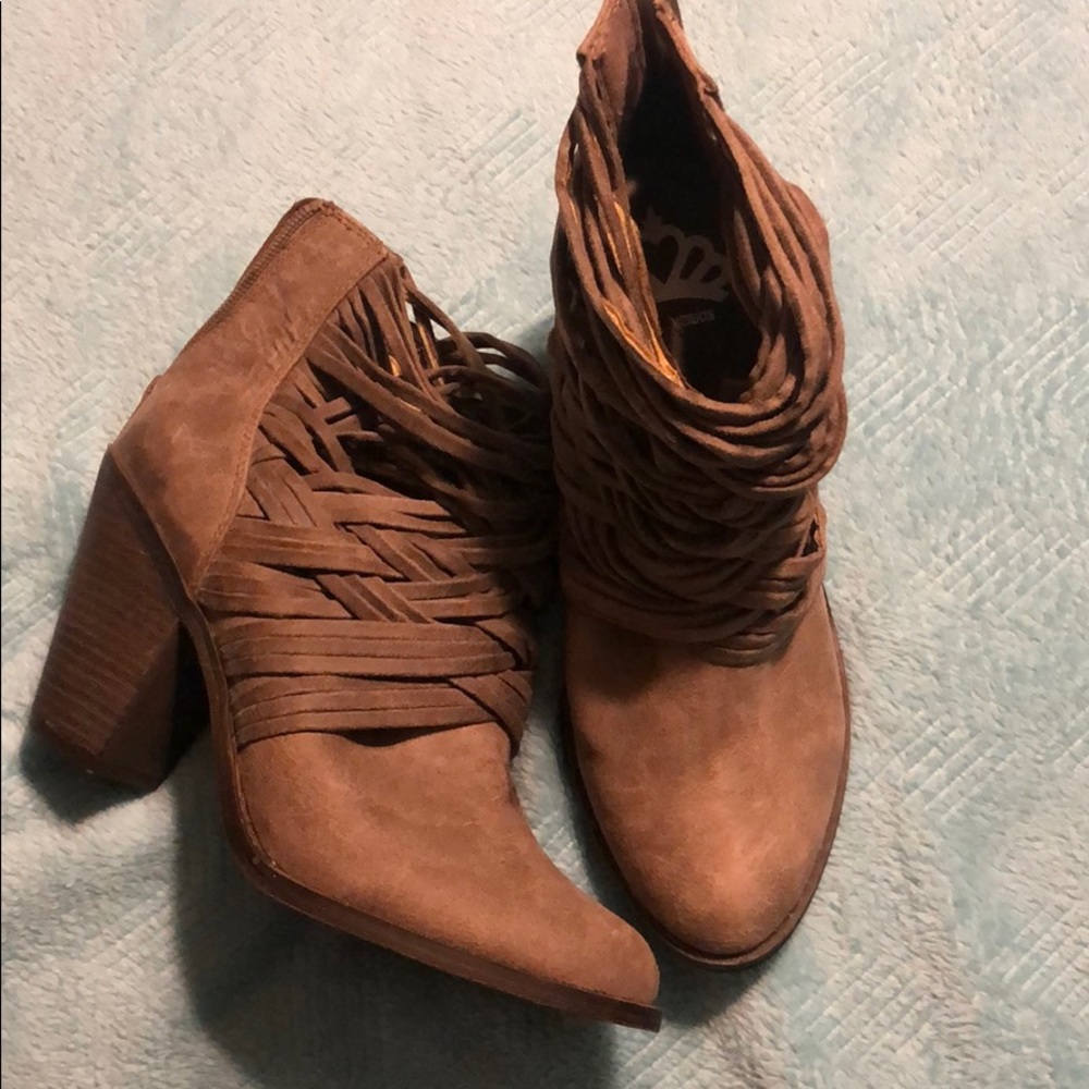 🦄3 for $25 bundle🦄 Brown ankle boots
